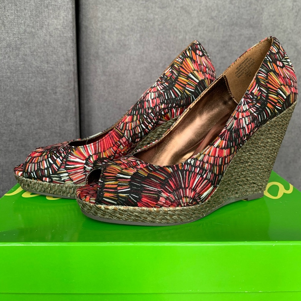 Multicolored Sam & Libby wedges